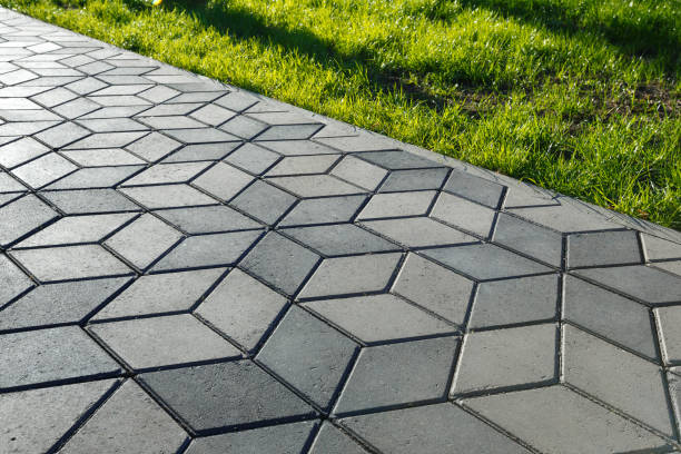 Best Driveway Pavers Near Me  in Lincoln Park, NY