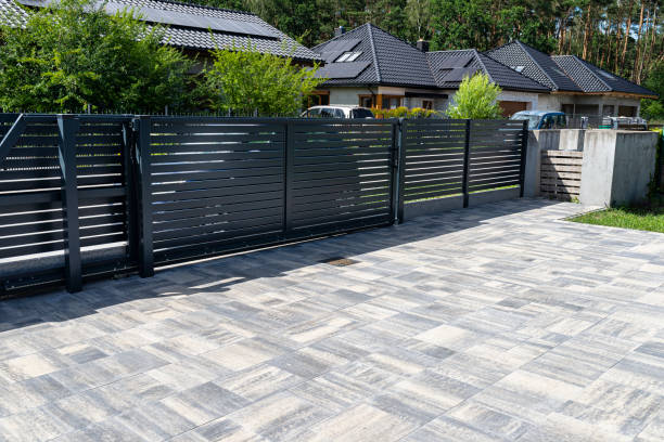 Best Professional Driveway Pavers  in Lincoln Park, NY